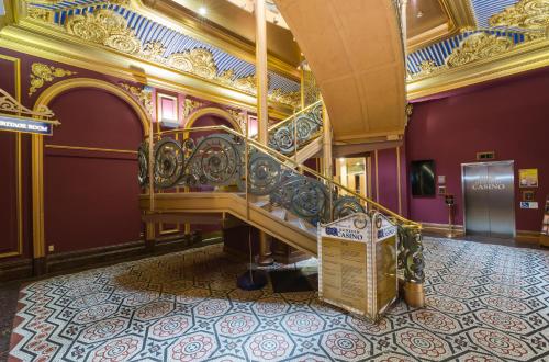 Attractions, Scenic Hotel Southern Cross near Dunedin Chinese Garden Attractions, Scenic Hotel Southern Cross near Dunedin Chinese Garden