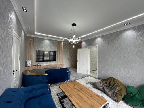 Hi Tech 888-Oqtosh in Chirchik Hi Tech 888-Oqtosh in Chirchik