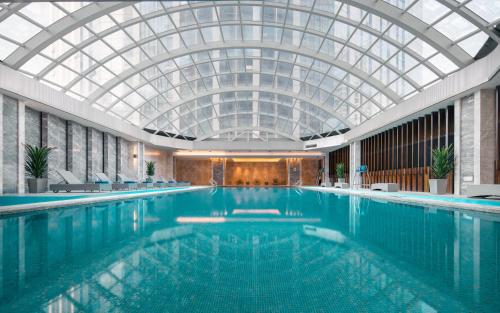 Swimming pool, Kempinski Hotel Changsha in Furong Swimming pool, Kempinski Hotel Changsha in Furong