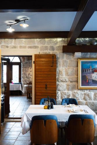 Conte Hotel & Restaurant in Perast Conte Hotel & Restaurant in Perast
