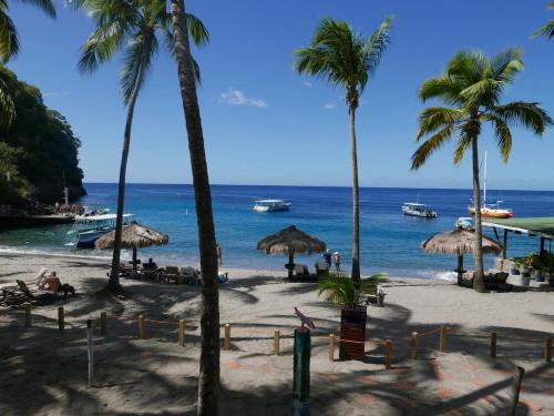 Pantai, Treehouse Hideaway Villa I - Piton and Ocean Views in Soufriere Pantai, Treehouse Hideaway Villa I - Piton and Ocean Views in Soufriere