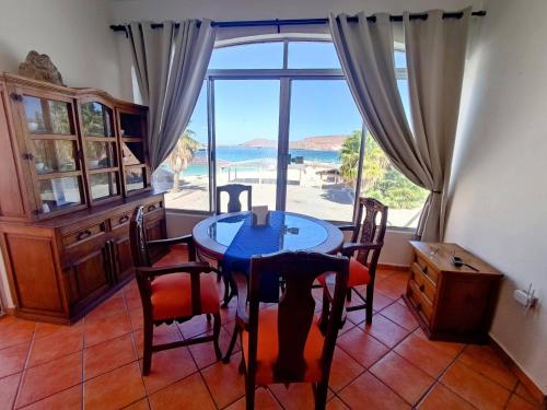 Facilities, Club Cantamar Beach Hotel & Marina in La Paz Facilities, Club Cantamar Beach Hotel & Marina in La Paz