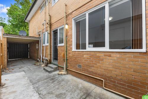 Convenient 3BR Home Minutes from Central Park in Malvern Convenient 3BR Home Minutes from Central Park in Malvern