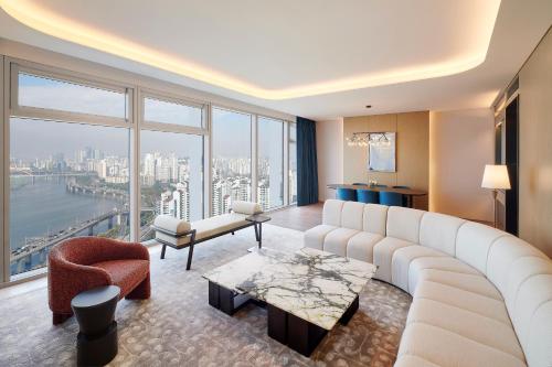 Naru Ambassador Hotel Seoul - MGallery Collection in Mapo Naru Ambassador Hotel Seoul - MGallery Collection in Mapo