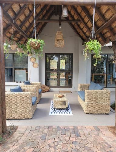 Bar/lounge, Switsongo B&B in Hoedspruit Bar/lounge, Switsongo B&B in Hoedspruit
