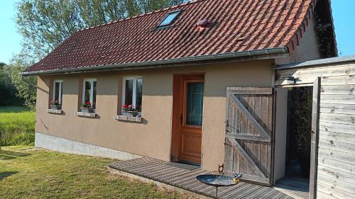 المنظر الخارجي, ROSITA in نواييل سور مير المنظر الخارجي, ROSITA in نواييل سور مير