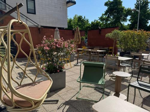 Balcony/terrace, Novotel Suites Rouen Normandie in Rouen Balcony/terrace, Novotel Suites Rouen Normandie in Rouen