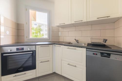Appartement proche Disneyland & Paris - 20 minutes - proche gare RER in Noisiel Appartement proche Disneyland & Paris - 20 minutes - proche gare RER in Noisiel