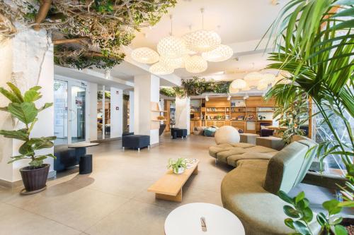 Lobby, Maverick Budapest Soho in Budapest Lobby, Maverick Budapest Soho in Budapest