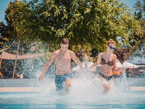 Wasserpark, Onyx Luxury in Sarvar Wasserpark, Onyx Luxury in Sarvar
