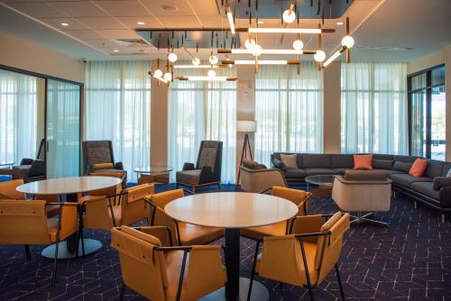 Παροχές, Courtyard by Marriott Lake City in Λέικ Σίτυ(Φλόριντα) Παροχές, Courtyard by Marriott Lake City in Λέικ Σίτυ(Φλόριντα)