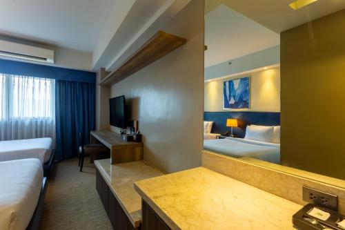 Santorini Hotel in Pasig Santorini Hotel in Pasig