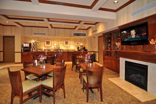 Restoran, Country Inn & Suites by Radisson, Conway, AR in Conway (AR) Restoran, Country Inn & Suites by Radisson, Conway, AR in Conway (AR)