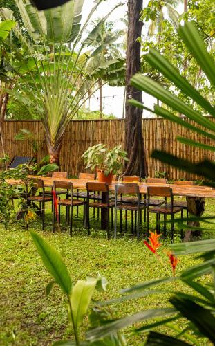 The mellow mango in Baan Klong Khong The mellow mango in Baan Klong Khong