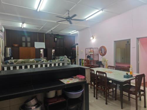 Wyposażenie, Warisan Homestay Kampung Chinchin in Jasin Wyposażenie, Warisan Homestay Kampung Chinchin in Jasin