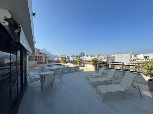 LUXUOSO QUARTO SALA LEBLON in Leblon LUXUOSO QUARTO SALA LEBLON in Leblon