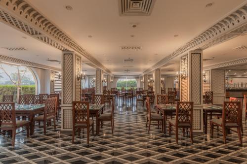 מסעדה, Stella Di Mare Grand Hotel in עין סוקחנה מסעדה, Stella Di Mare Grand Hotel in עין סוקחנה
