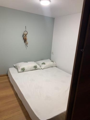Hotel Kapsul Vlore in ブロラ Hotel Kapsul Vlore in ブロラ