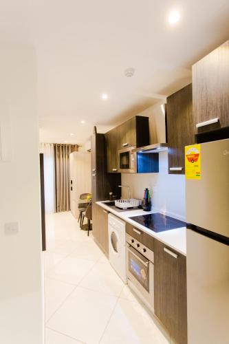 Mutfak, Accra Luxury Apartments @ The Lennox in Accra Mutfak, Accra Luxury Apartments @ The Lennox in Accra