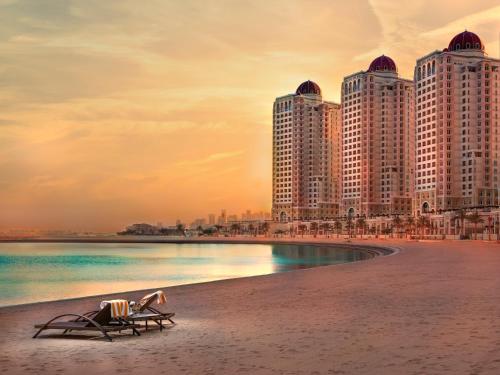 Exterior view, Retaj Baywalk Residence near The Qatar Pearl Exterior view, Retaj Baywalk Residence near The Qatar Pearl