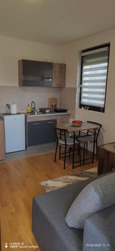 Naša priča Zlatibor (Nasa prica Zlatibor) in Potoci Naša priča Zlatibor (Nasa prica Zlatibor) in Potoci