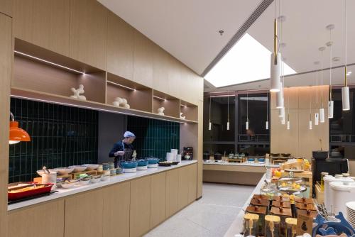 Restaurant, Atour Hotel Beijing West Station South Road Liuli Qiao in West Railway Station Restaurant, Atour Hotel Beijing West Station South Road Liuli Qiao in West Railway Station