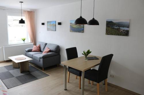 Létesítmények, Ferienwohnungen und Appartements - Haus Budinger in Alf Létesítmények, Ferienwohnungen und Appartements - Haus Budinger in Alf