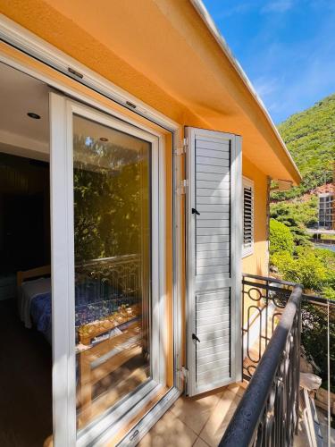 شرفة/ تراس, La Lumiere Perazica Do in Katun Rezevici شرفة/ تراس, La Lumiere Perazica Do in Katun Rezevici