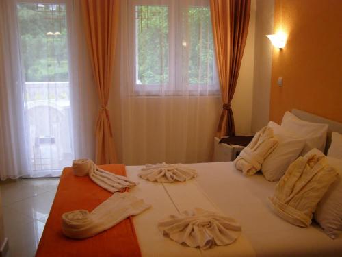 Hotel Wellness & Spa Angelo Gabriel in Petrovac Hotel Wellness & Spa Angelo Gabriel in Petrovac