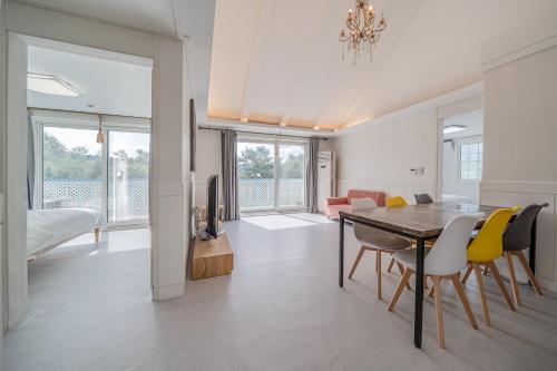 Chuncheon Happy's Day Dog Pension in Namsan-myeon Chuncheon Happy's Day Dog Pension in Namsan-myeon