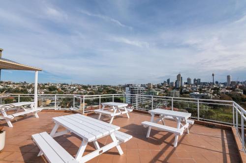 Delightful Darling Point Studio w Stunning Rooftop in Darling Point Delightful Darling Point Studio w Stunning Rooftop in Darling Point
