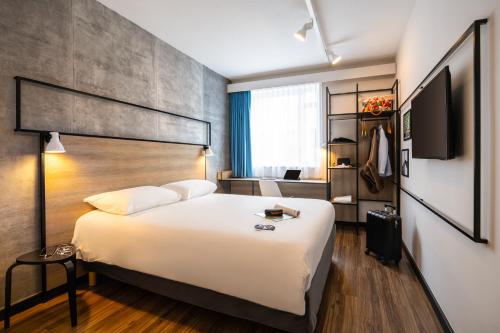 Ibis Namur Centre in Namur Ibis Namur Centre in Namur