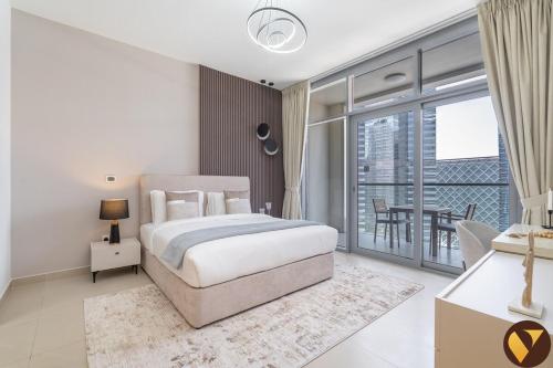 Vogue Bellevue Downtown - Stylish One Bedroom Apartment with Balcony, Walkable to Burj Khalifa and D in Madinat Zayid Vogue Bellevue Downtown - Stylish One Bedroom Apartment with Balcony, Walkable to Burj Khalifa and D in Madinat Zayid