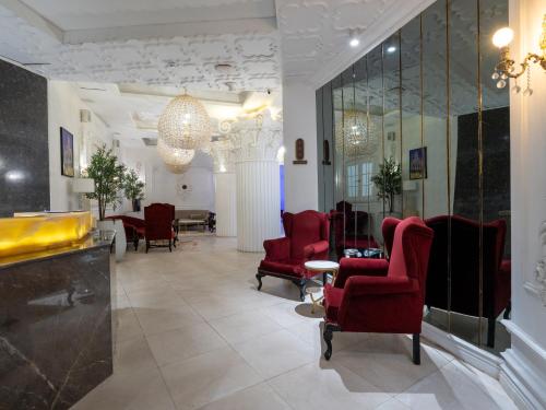 Lobby, Panorama Ramsis Hotel & Cafe in Cairo Lobby, Panorama Ramsis Hotel & Cafe in Cairo