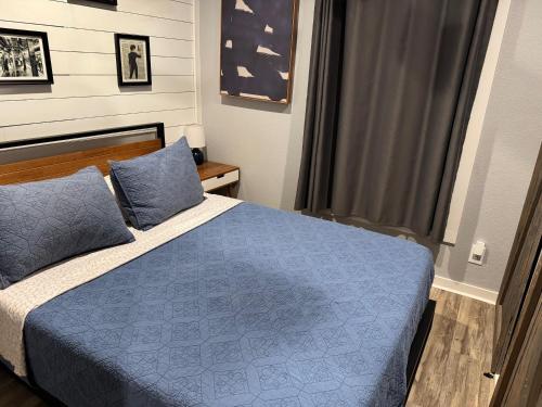 Tiny Cozy Cabin Away From Home in 格蘭布魯克 Tiny Cozy Cabin Away From Home in 格蘭布魯克