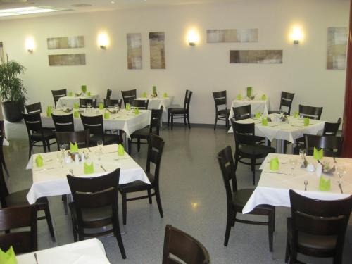 Makanan dan Minuman, VCH Hotel Greifswald in Greifswald Makanan dan Minuman, VCH Hotel Greifswald in Greifswald