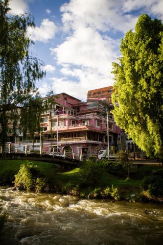 Зовнішній вигляд готелю, Kintu Plaza Hospedaje in Куенка Зовнішній вигляд готелю, Kintu Plaza Hospedaje in Куенка