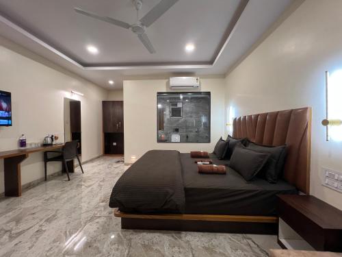 Saba Tent & Cottages in Old Mahabaleshwar Saba Tent & Cottages in Old Mahabaleshwar