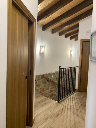 CASA RURAL PUERTO-Otoño Mágico Valle del Ambroz (CASA RURAL PUERTO-Otono Magico Valle del Ambroz) in Casas Del Monte CASA RURAL PUERTO-Otoño Mágico Valle del Ambroz (CASA RURAL PUERTO-Otono Magico Valle del Ambroz) in Casas Del Monte