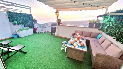 Vintage Meson Ocean View