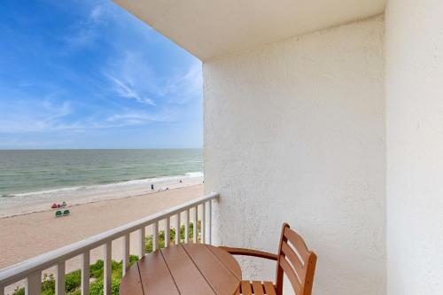 Belleair Beach Club 312 in Belleair Beach (Florida) Belleair Beach Club 312 in Belleair Beach (Florida)