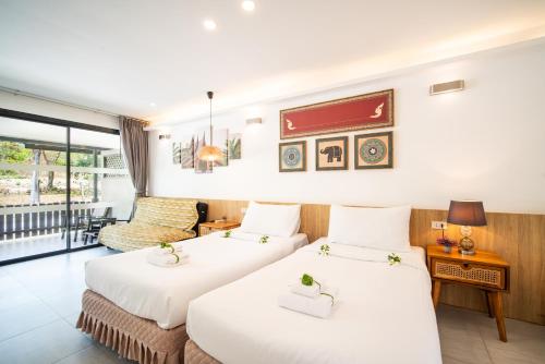Ban Raya Resort and Spa in Racha Island Ban Raya Resort and Spa in Racha Island