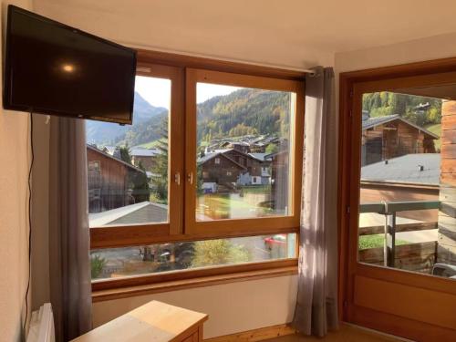 Studio 2 etoiles lumineux a 600m du centre de Morzine avec tennis privatif et navette gratuite - FR- in Pied de la Plagne Studio 2 etoiles lumineux a 600m du centre de Morzine avec tennis privatif et navette gratuite - FR- in Pied de la Plagne