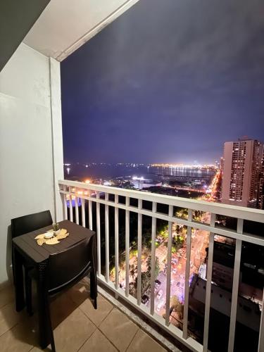 Guesthouse 2 BR w/ View and Balconies