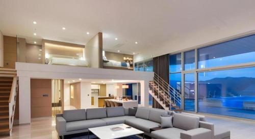 Sun Cruise Resort and Yacht in Gangneung-si Sun Cruise Resort and Yacht in Gangneung-si
