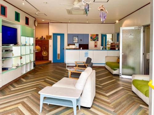 Lobby, B&B Hotel Lulaliya in Kabira Bay Lobby, B&B Hotel Lulaliya in Kabira Bay