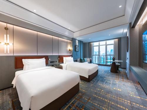 Wyndham Grand Plaza Royale Ningbo in Ningbo Wyndham Grand Plaza Royale Ningbo in Ningbo