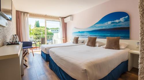 Hotel Europe in La Grande Motte Hotel Europe in La Grande Motte