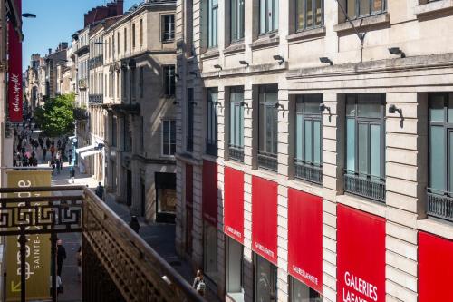 Hotel de la Presse Bordeaux Centre near Tower of Pey-Berland Hotel de la Presse Bordeaux Centre near Tower of Pey-Berland
