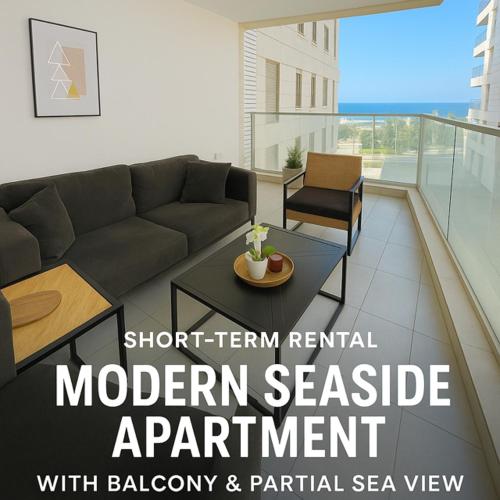 Balcony/terrace, דירה מושלמת על הים באכזיב in Nahariya Balcony/terrace, דירה מושלמת על הים באכזיב in Nahariya